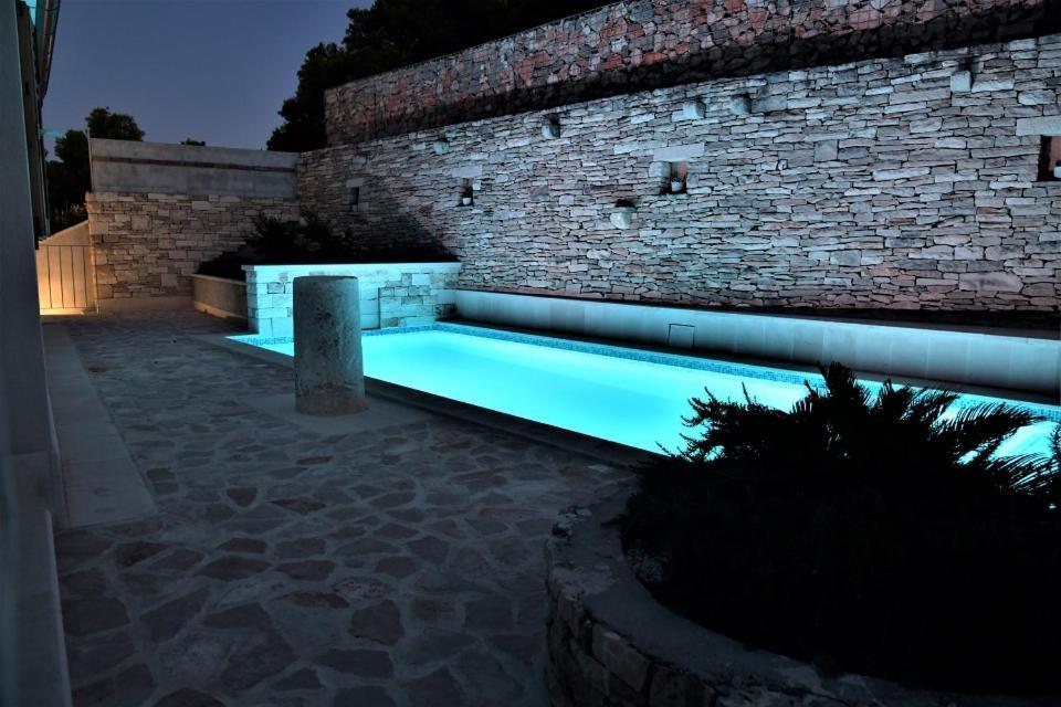 Villa Aries Supetar Εξωτερικό φωτογραφία
