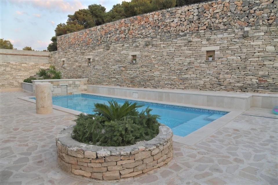 Villa Aries Supetar Εξωτερικό φωτογραφία